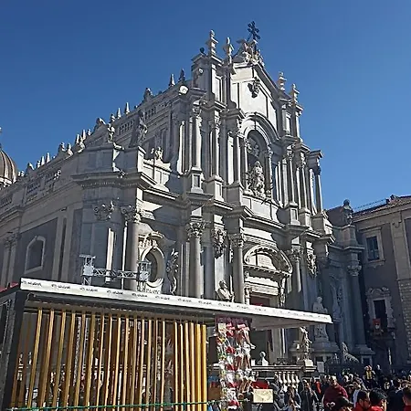 Dg Sicily 2* カターニア