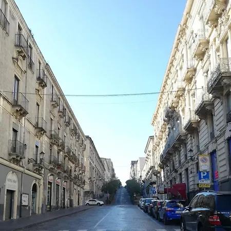 Dg Sicily Πανσιόν 3*